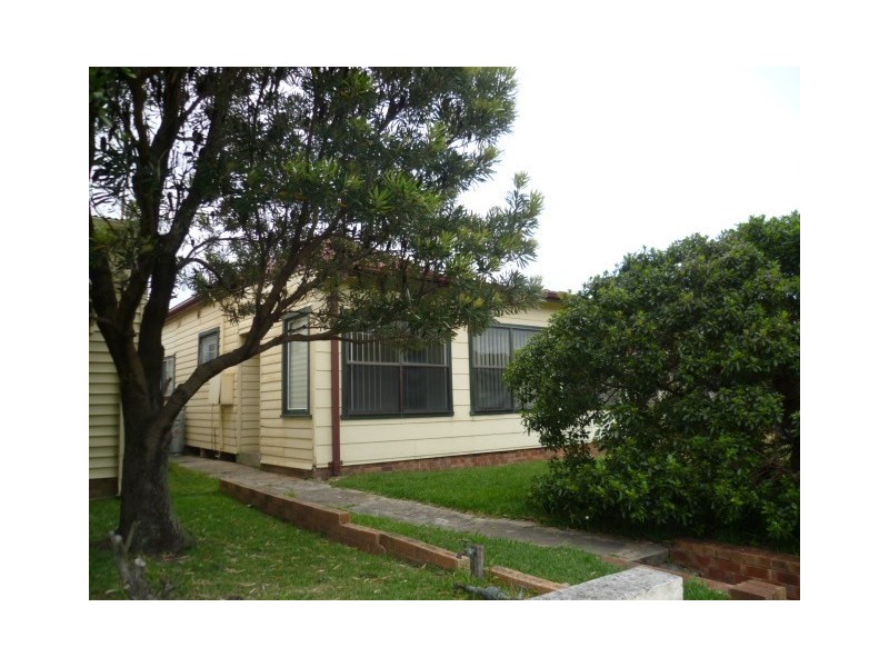 769 Lawrence Hargrave Drive, Coledale NSW 2515