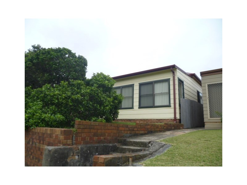 769 Lawrence Hargrave Drive, Coledale NSW 2515
