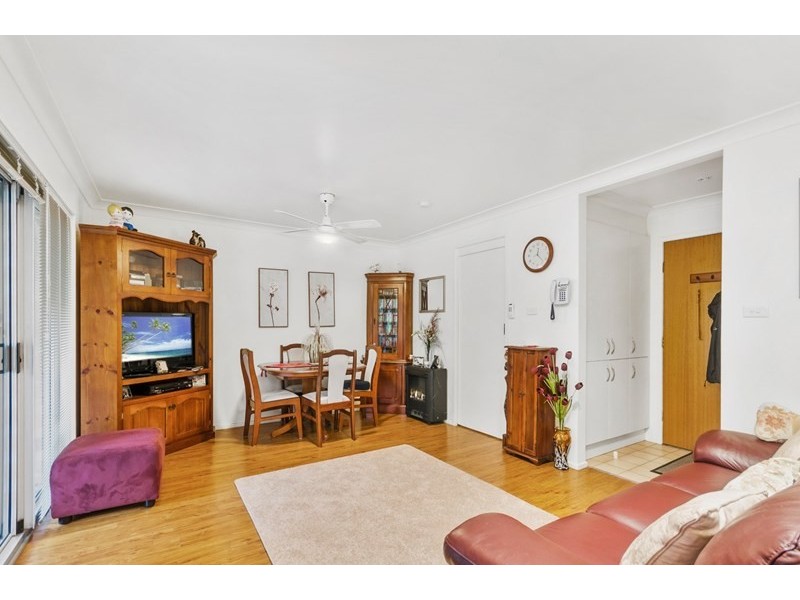 11/12 Waterloo Street, Bulli NSW 2516