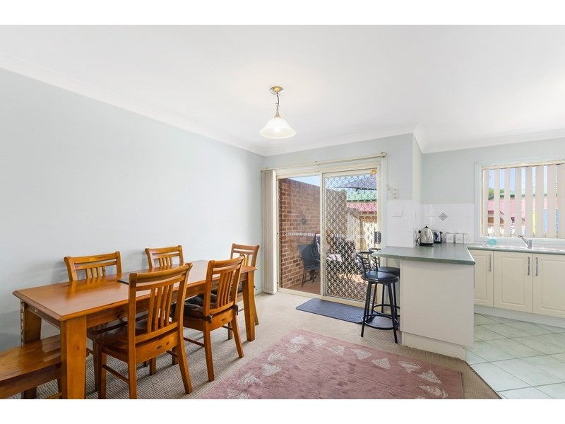 2/45-47 Russell Street, Woonona NSW 2517