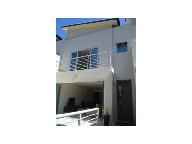 7/91-95 Campbell Street, Woonona NSW 2517