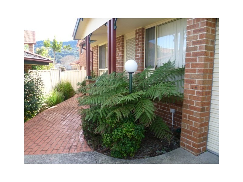 6/13-15 Russell Street, Woonona NSW 2517