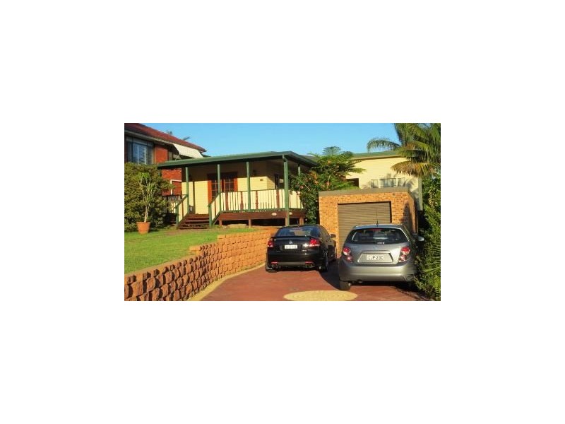 23 June Parade, Woonona NSW 2517