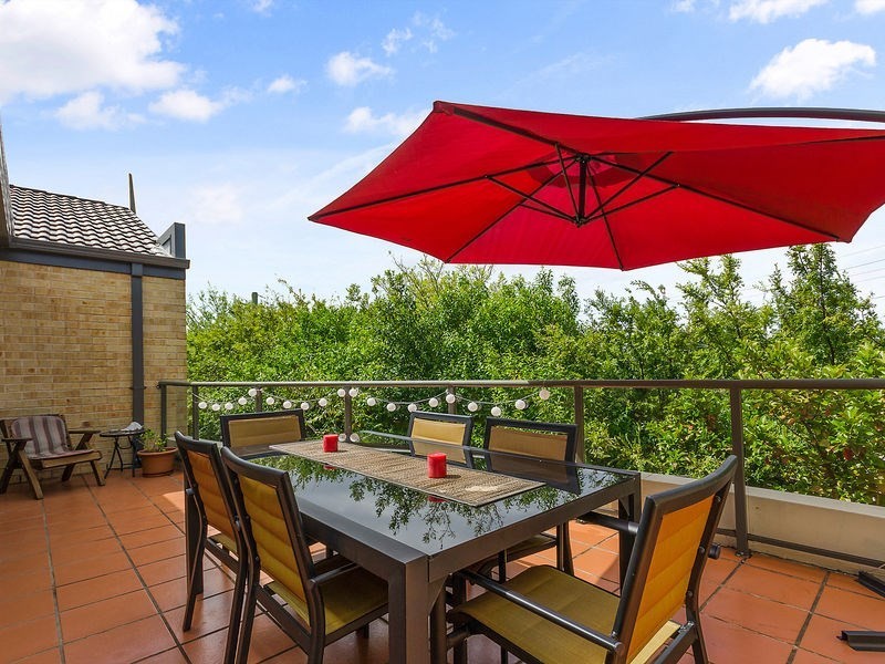 4/2 Forestview Way, Woonona NSW 2517