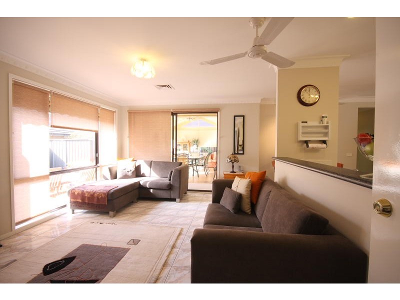 21 Agapantha Terrace, Woonona NSW 2517