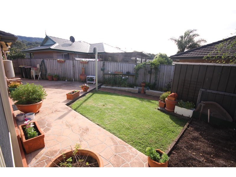 21 Agapantha Terrace, Woonona NSW 2517
