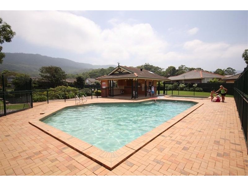 21 Agapantha Terrace, Woonona NSW 2517