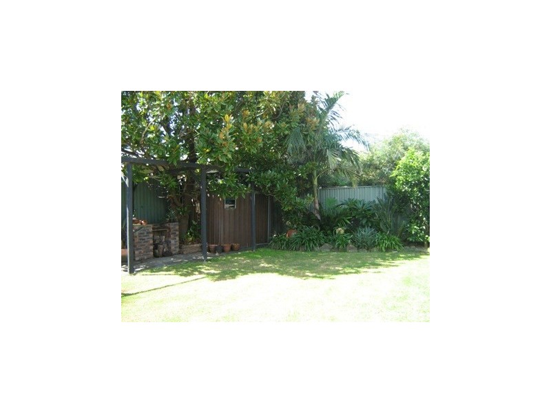 10 Beacon Avenue, Bulli NSW 2516