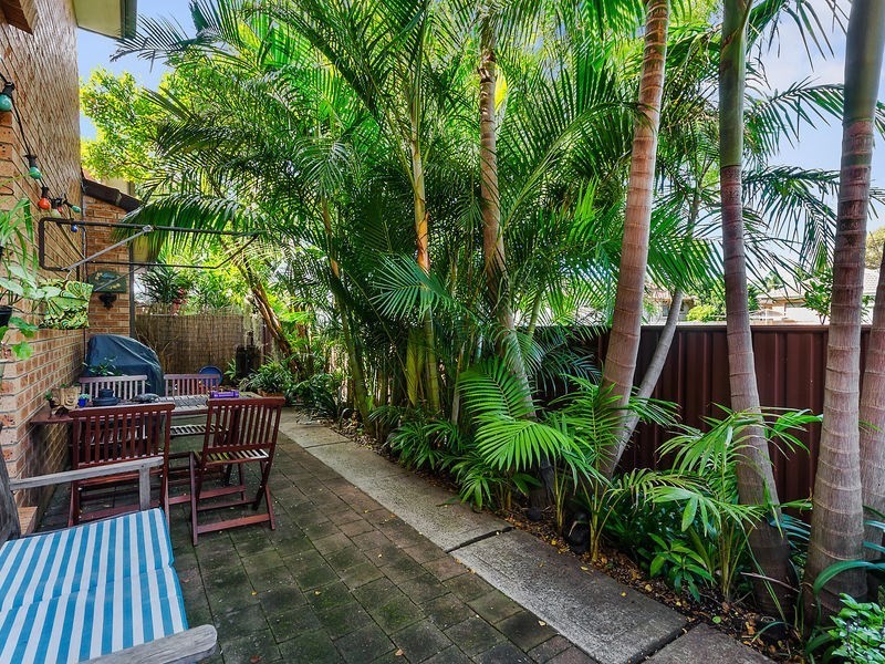 2/12 Kiandra Road, Woonona NSW 2517