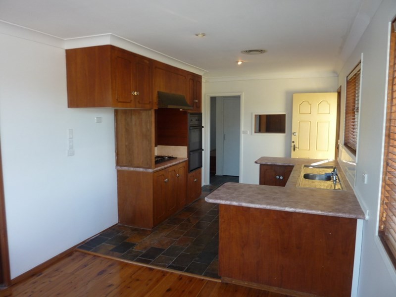 5 Range Place, Bulli NSW 2516