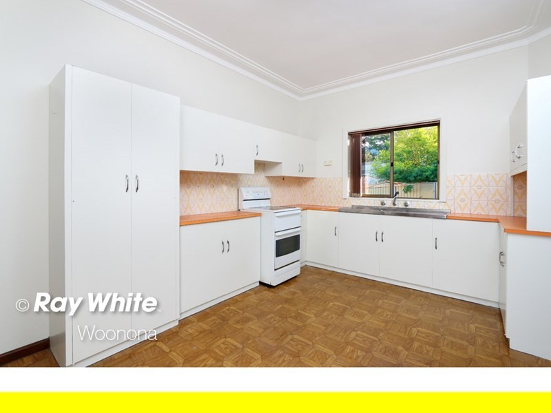 4 Kirton Road, Bellambi NSW 2518