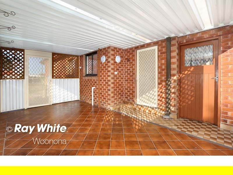 4 Kirton Road, Bellambi NSW 2518
