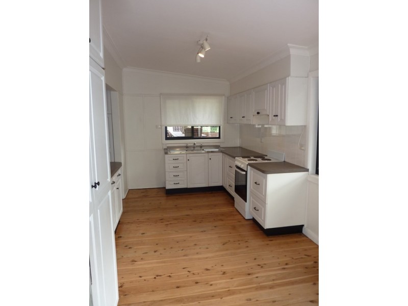 416 Lawrence Hargrave Drive, Thirroul NSW 2515