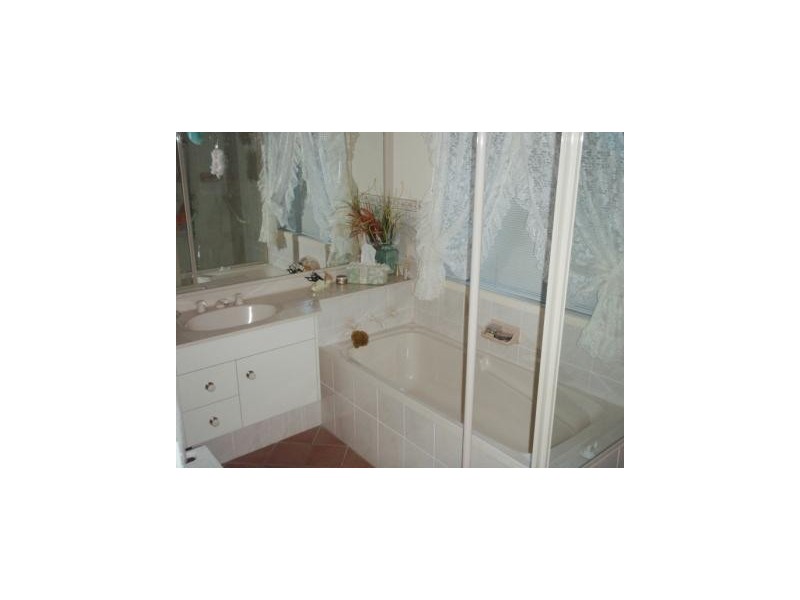 6 Grandiflora Terrace, Woonona NSW 2517