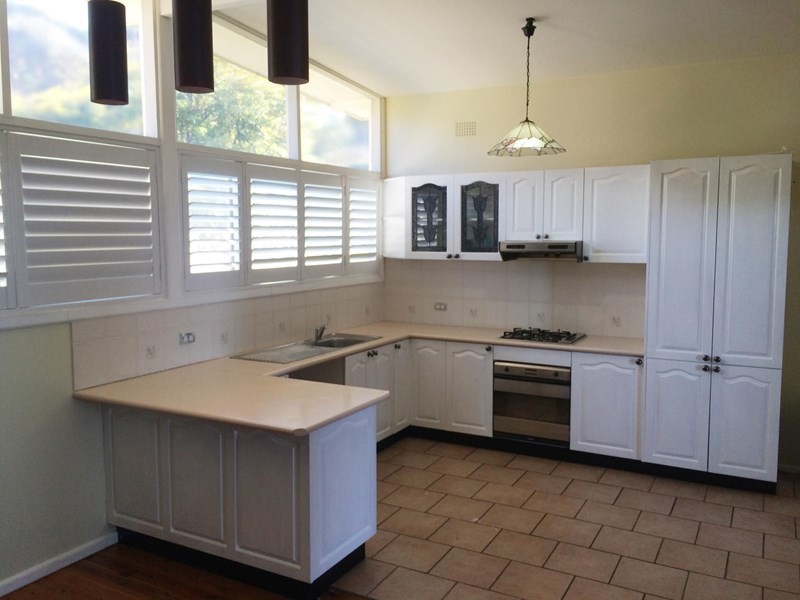 21 Joseph Street, Woonona NSW 2517