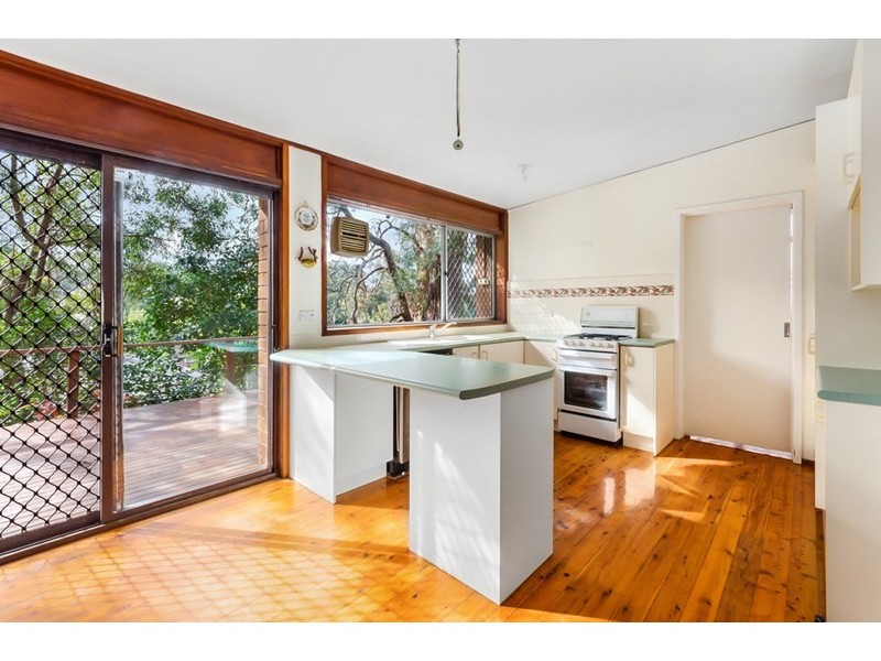 40 Fretus Avenue, Woonona NSW 2517