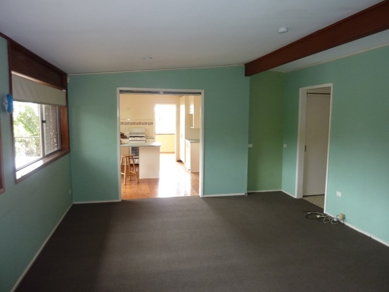 40 Fretus Avenue, Woonona NSW 2517