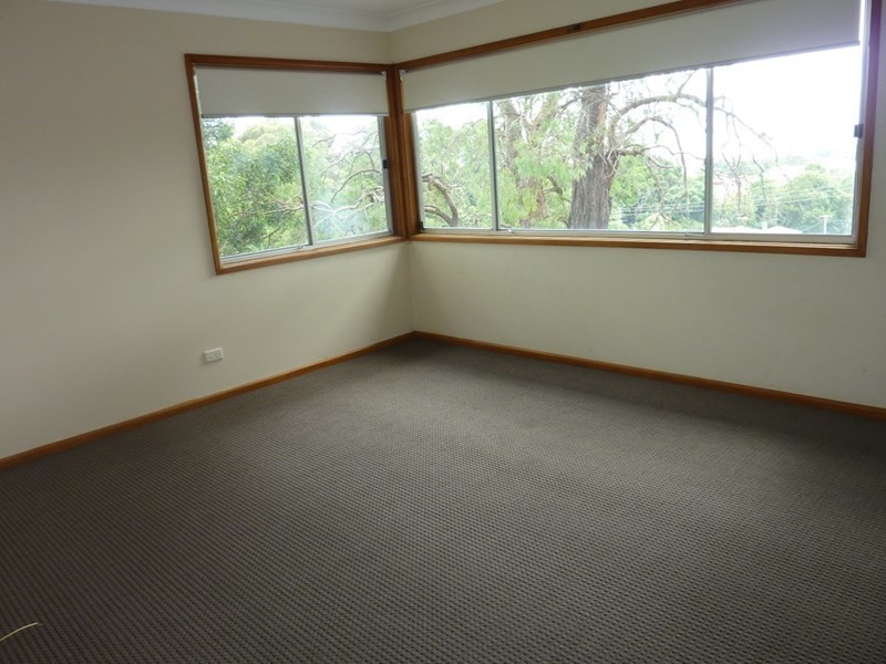 40 Fretus Avenue, Woonona NSW 2517