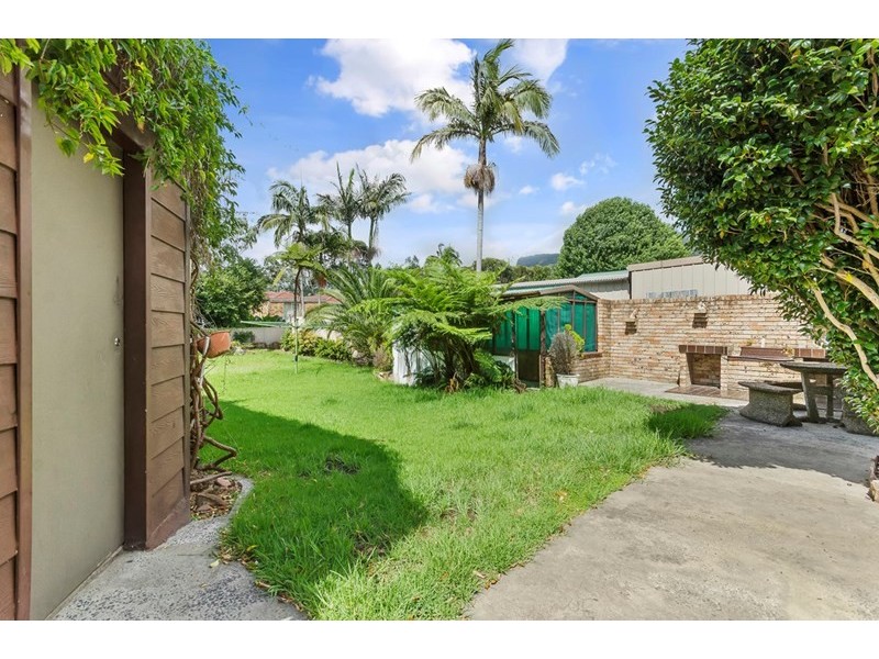 10 Moreton Street, Russell Vale NSW 2517