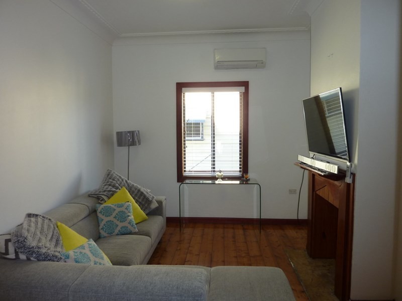 12 Russell Street, Woonona NSW 2517