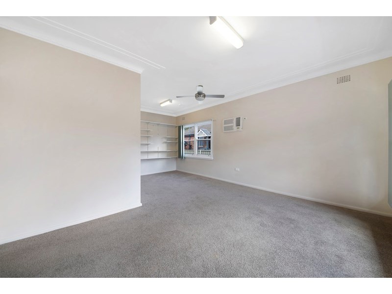 15 Austin Street, Woonona NSW 2517