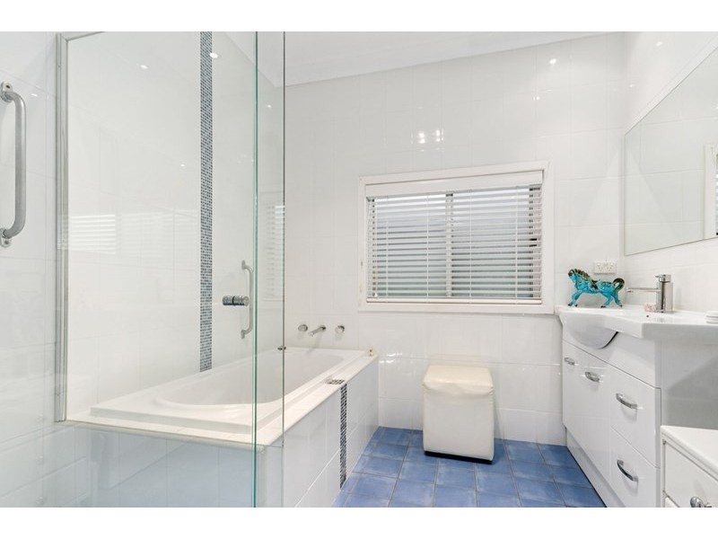 26 Williams Crescent, Russell Vale NSW 2517