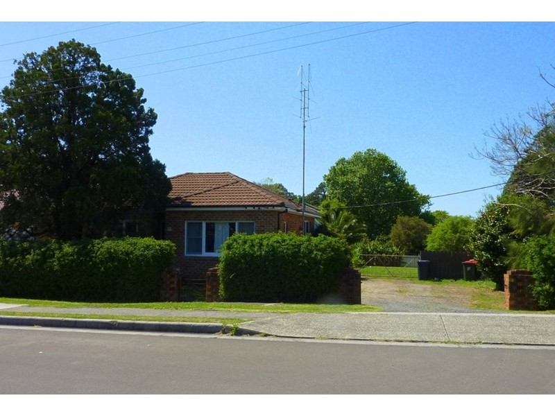 87 Thompson Street, Woonona NSW 2517