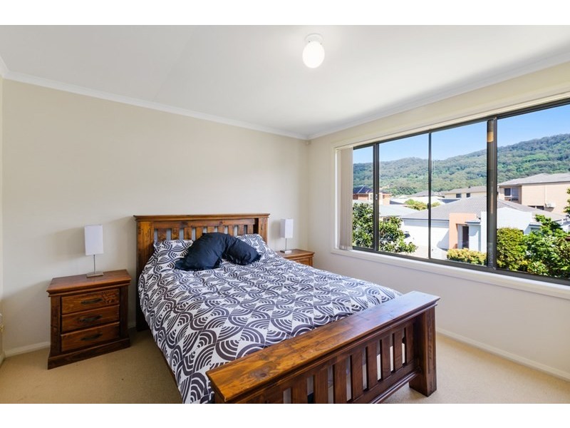 4/9 Cherry Street, Woonona NSW 2517