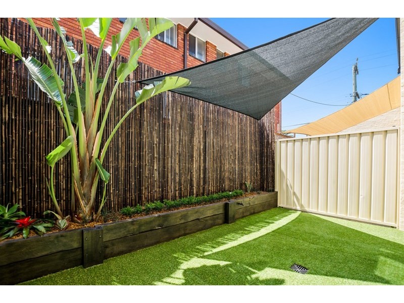 2/29 Underwood Street, Corrimal NSW 2518
