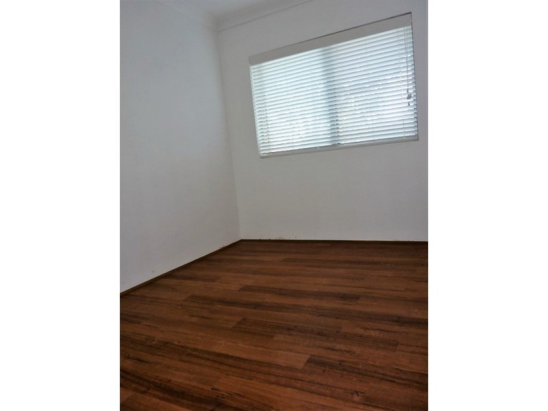 2/2 The Avenue, Corrimal NSW 2518