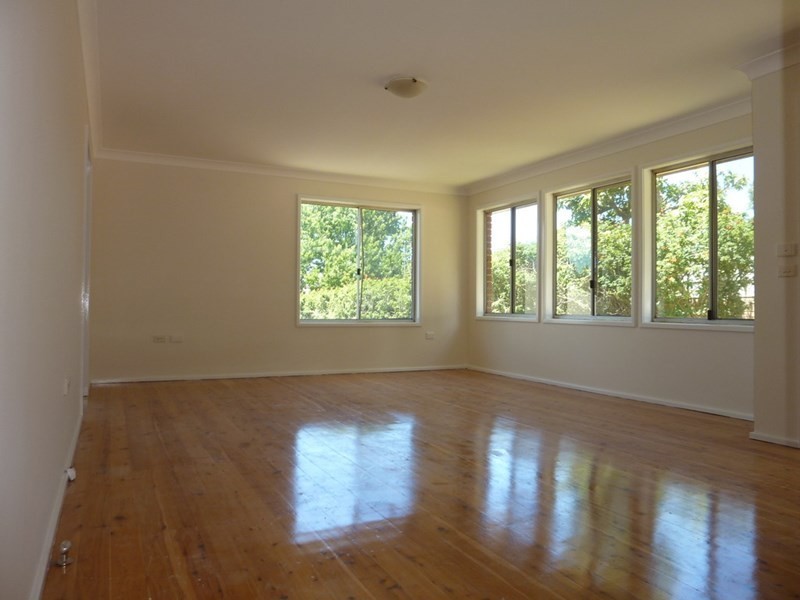6 Gwyther Avenue, Bulli NSW 2516