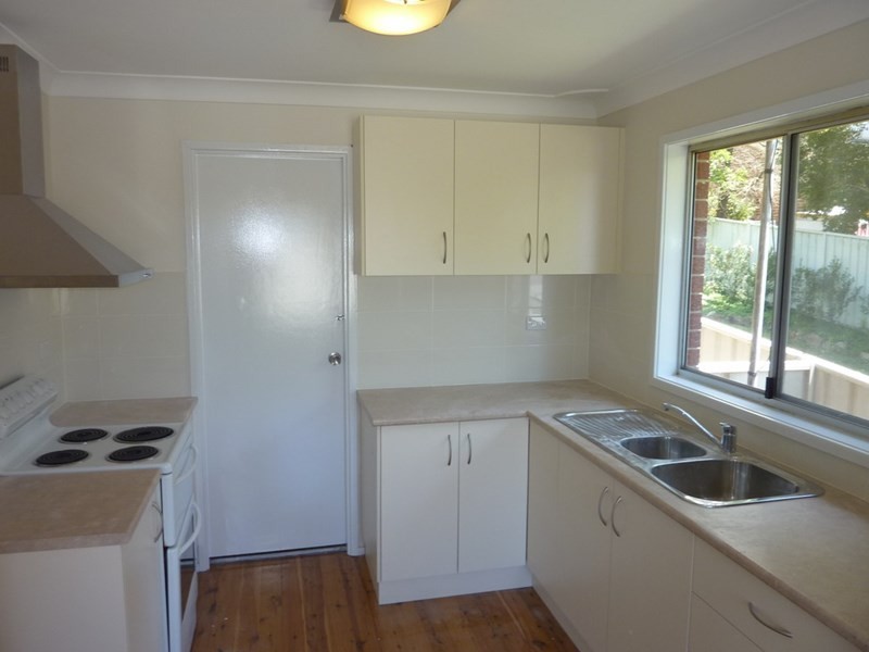 6 Gwyther Avenue, Bulli NSW 2516