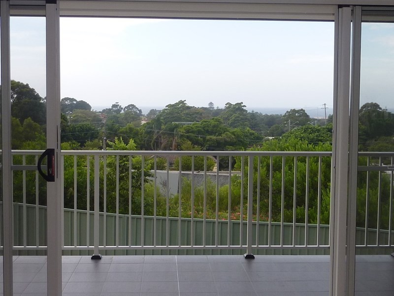 2/1 Hopetoun Street, Woonona NSW 2517