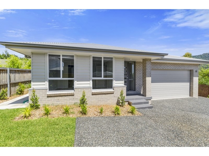 56 Geraghty Street, Bulli NSW 2516