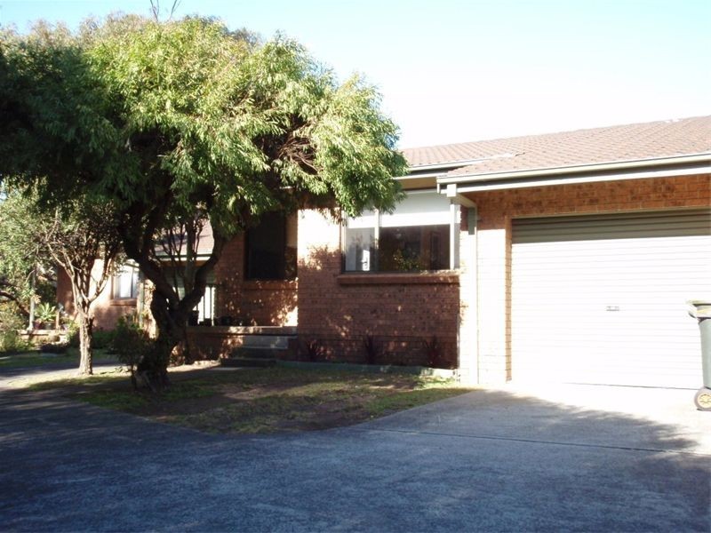 13/2A Kulgoa Road, Woonona NSW 2517