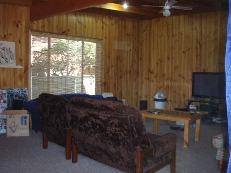 19 Woonona Parade, Woonona NSW 2517