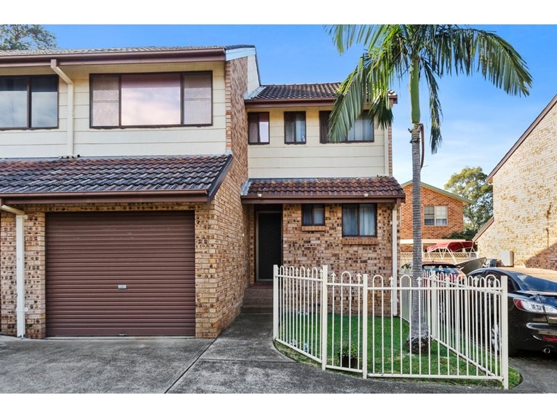 4/27 Nicholson Road, Woonona NSW 2517
