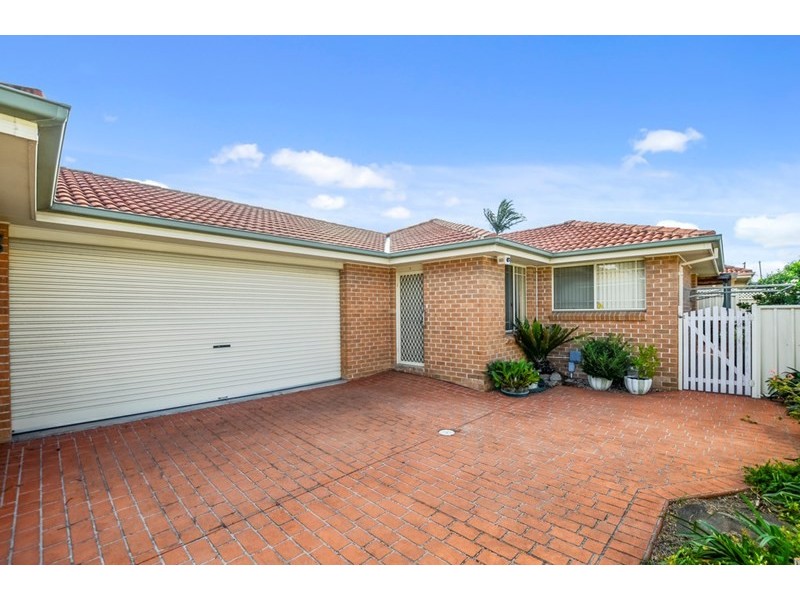3/12 Coolgardie Street, Corrimal NSW 2518