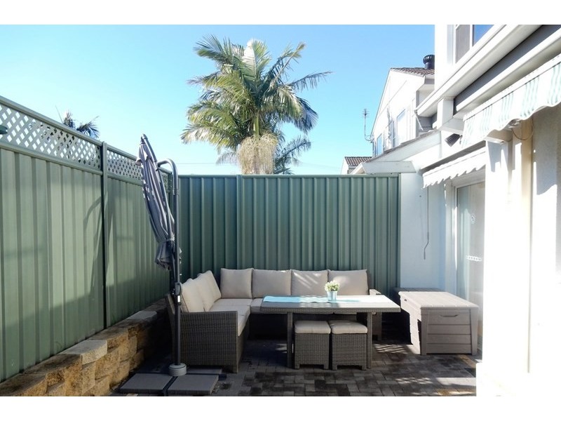 2/60-62 Carroll Road, East Corrimal NSW 2518