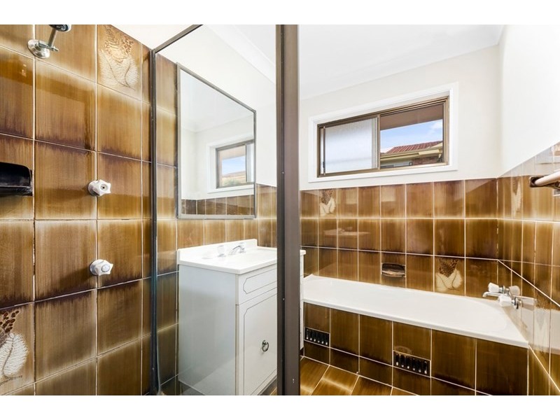 2/5 Hopetoun Street, Woonona NSW 2517