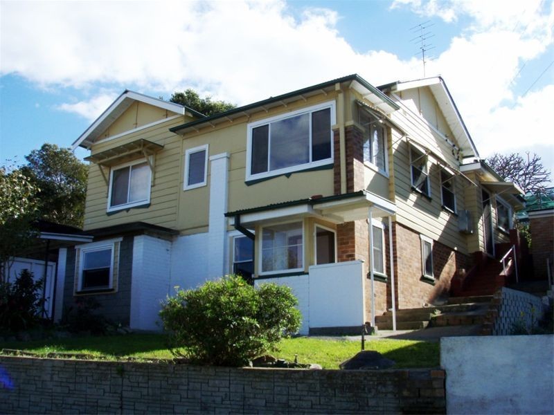 7 Dumbrell Road, Bulli NSW 2516