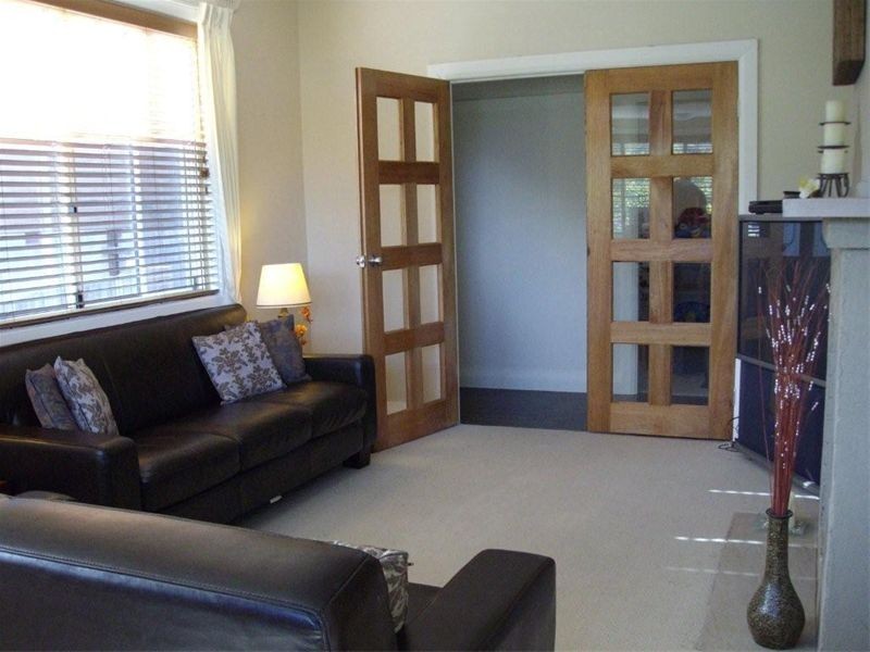 153 Princes Highway, Bulli NSW 2516