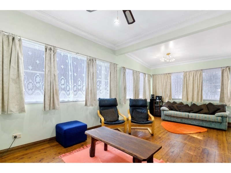 44 Greenslopes Avenue, Mount Pleasant NSW 2519