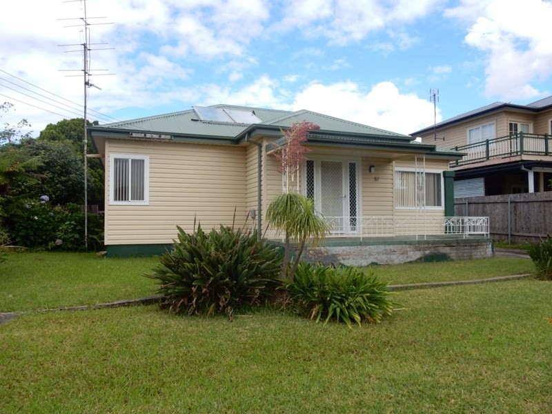 57 Willcath Street, Bulli NSW 2516