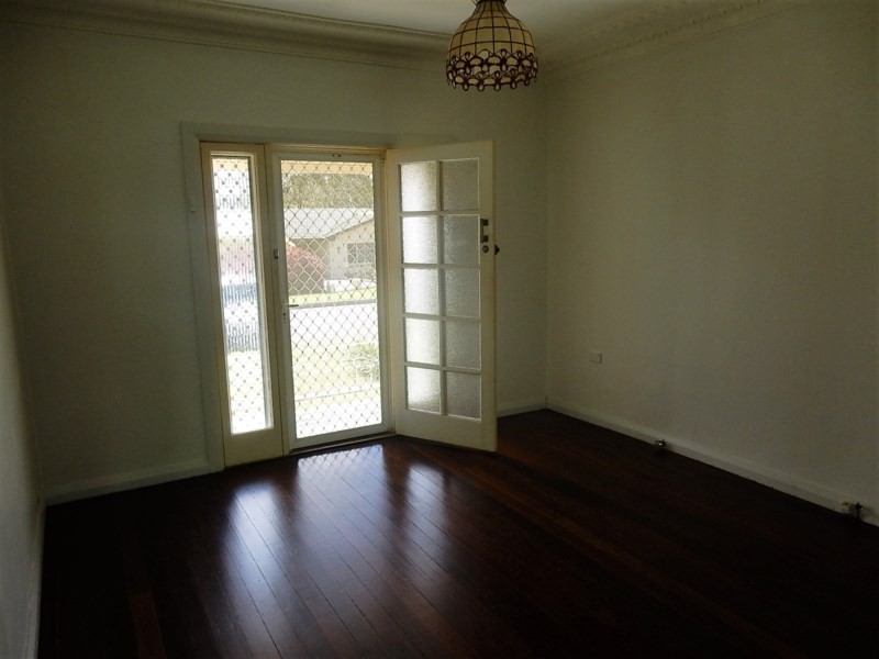 57 Willcath Street, Bulli NSW 2516