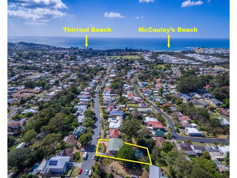 66 Lachlan Street, Thirroul NSW 2515