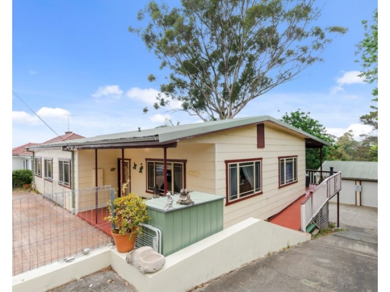66 Lachlan Street, Thirroul NSW 2515