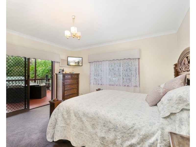 66 Lachlan Street, Thirroul NSW 2515