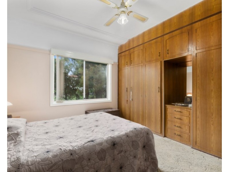 2 Daphne Street, Corrimal NSW 2518