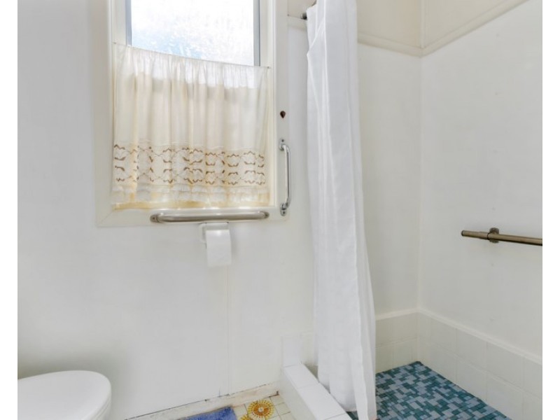 15 Stanhope Street, Woonona NSW 2517